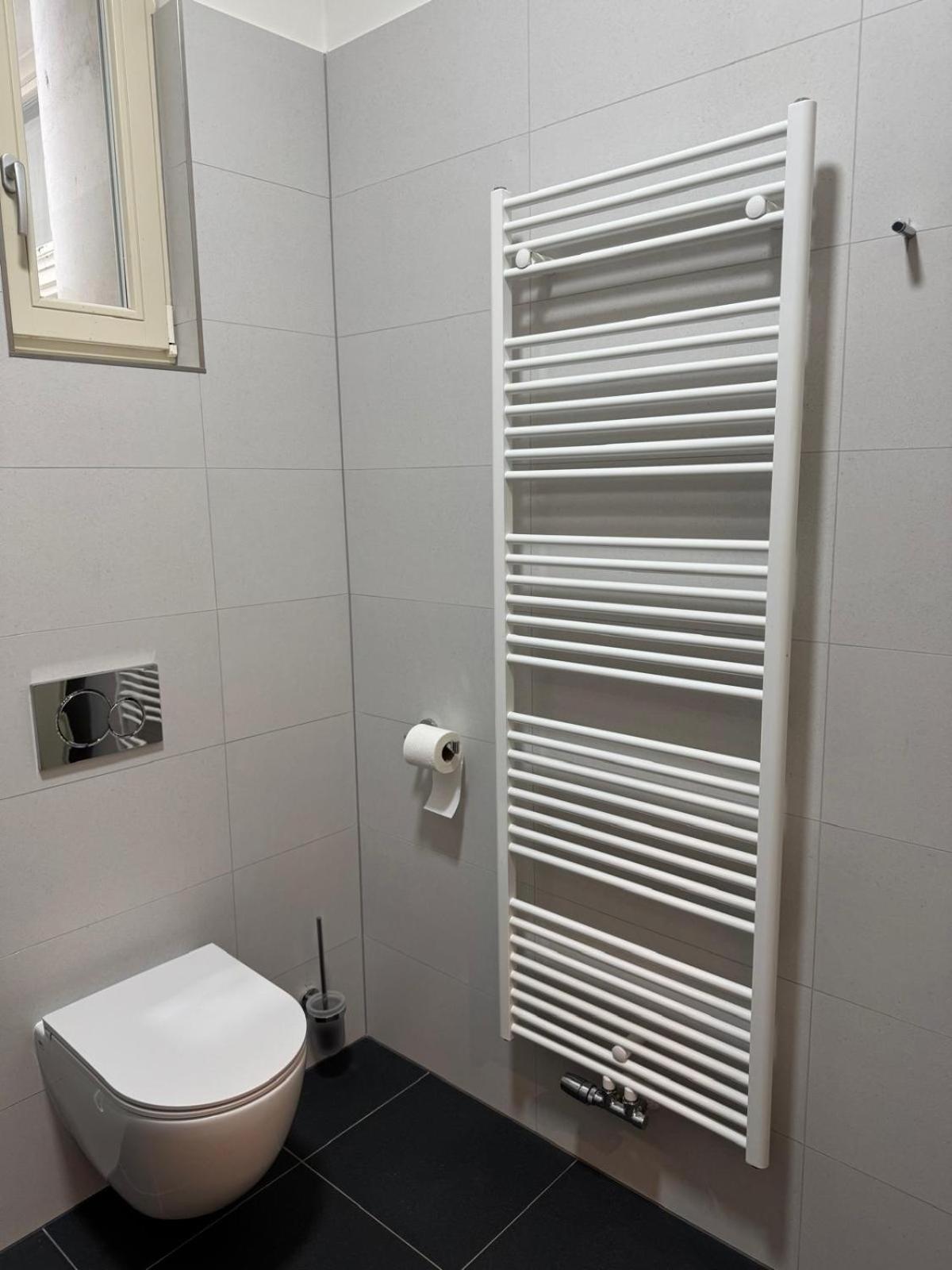Pearl Bee Deluxe Suites Plzeň Extérieur photo