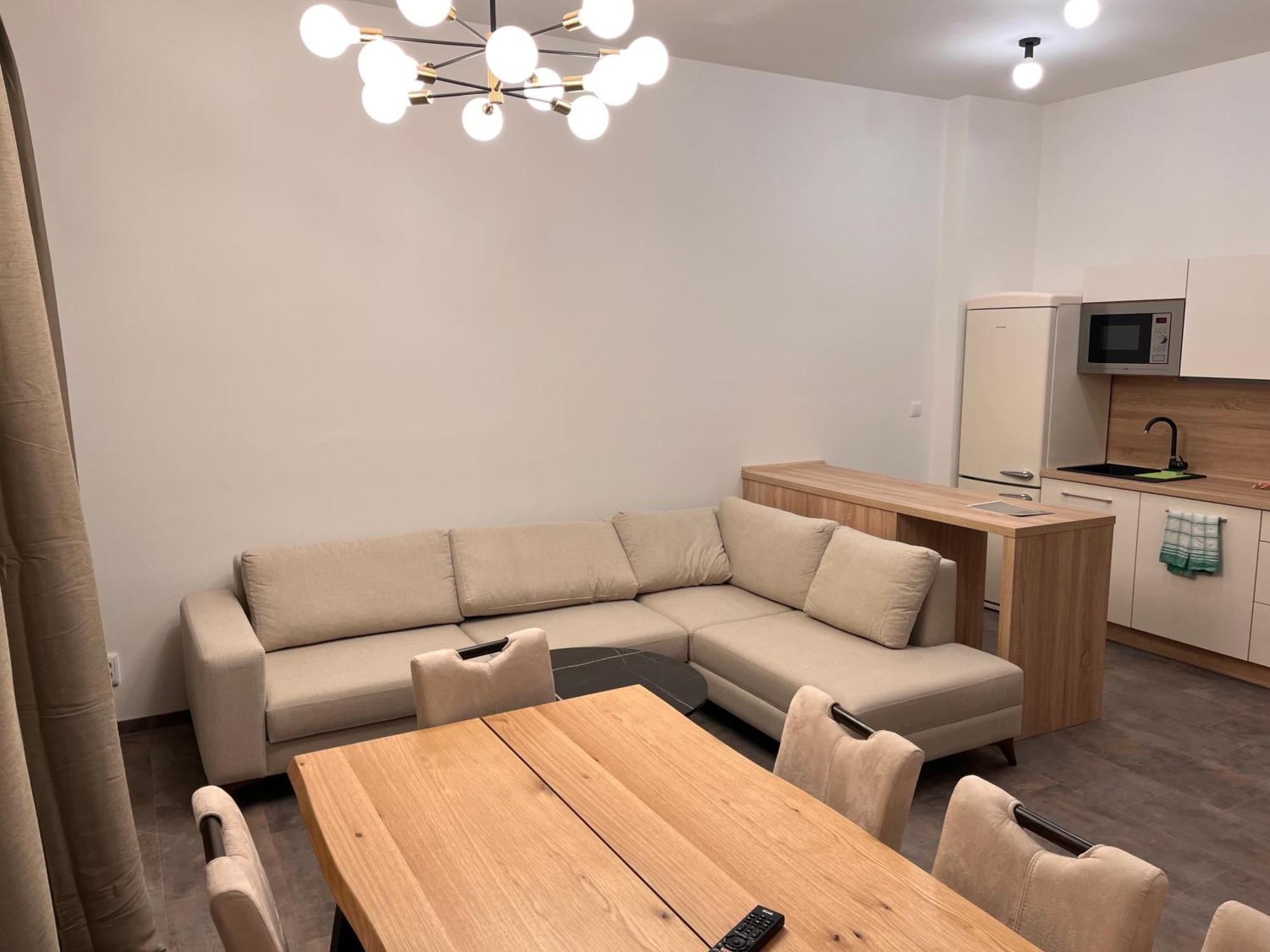 Pearl Bee Deluxe Suites Plzeň Extérieur photo